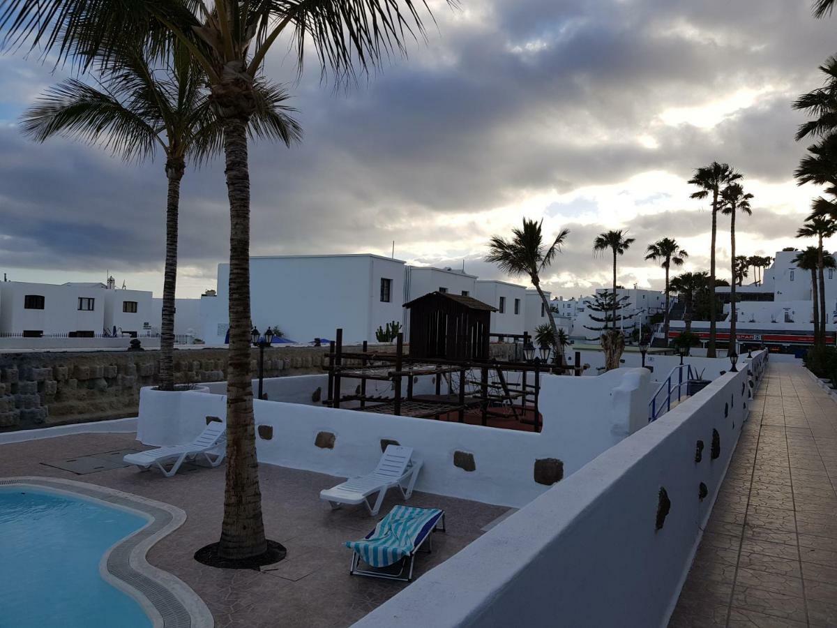 Apartamento 105 Complejo Aguazul Puerto del Carmen  Bagian luar foto